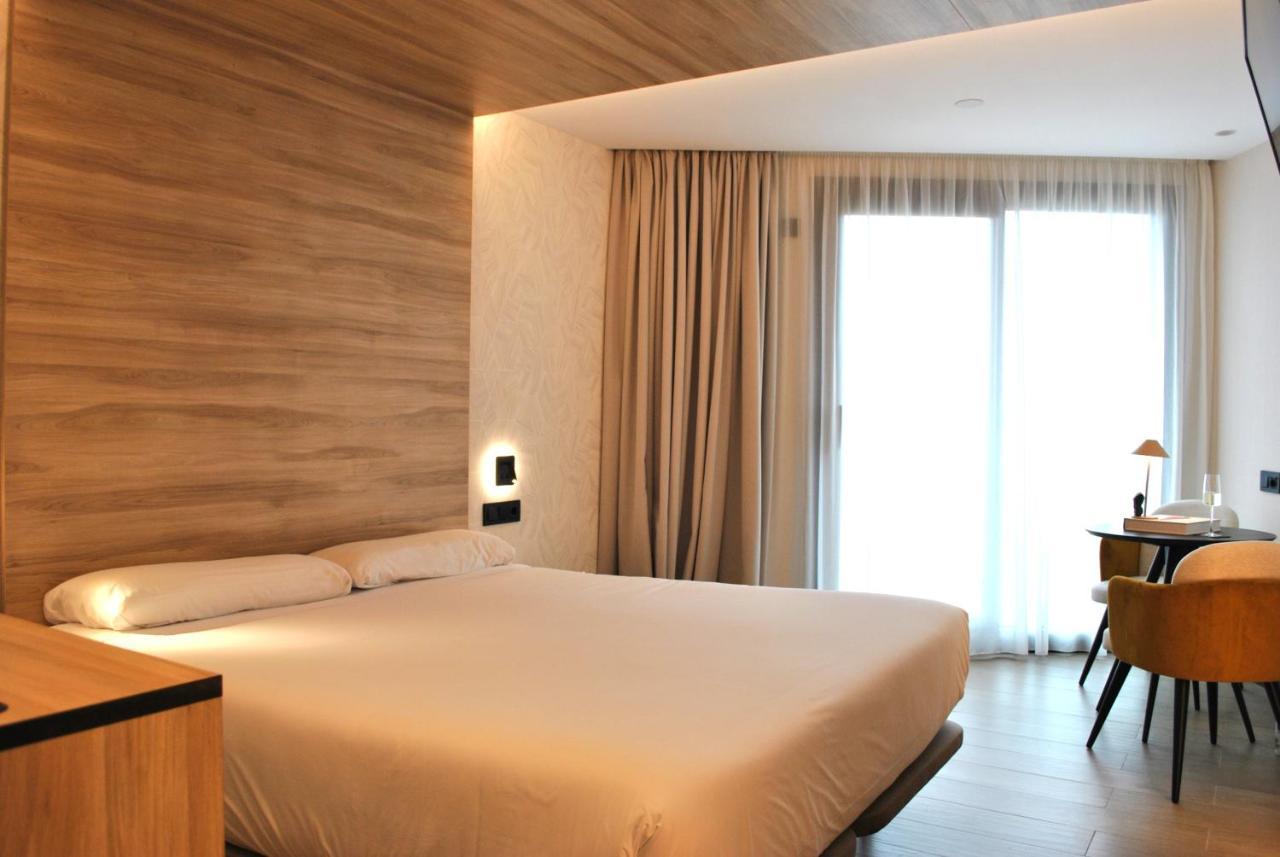 Hotel Delfin Azul ألانثاذا المظهر الخارجي الصورة