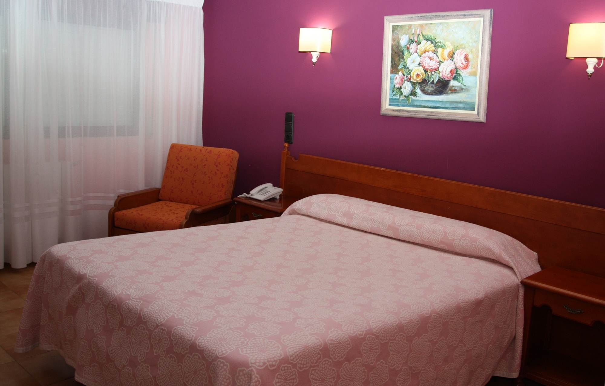 Hotel Delfin Azul ألانثاذا الغرفة الصورة